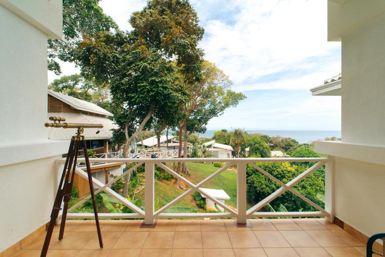 Blue Roatan Resort West Bay Bagian luar foto
