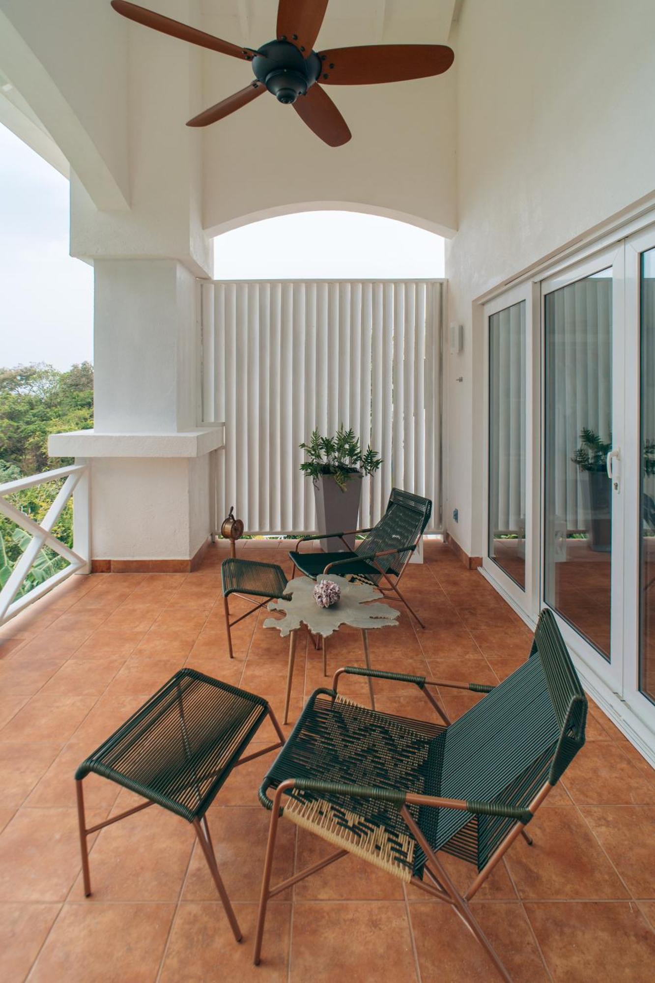 Blue Roatan Resort West Bay Bagian luar foto